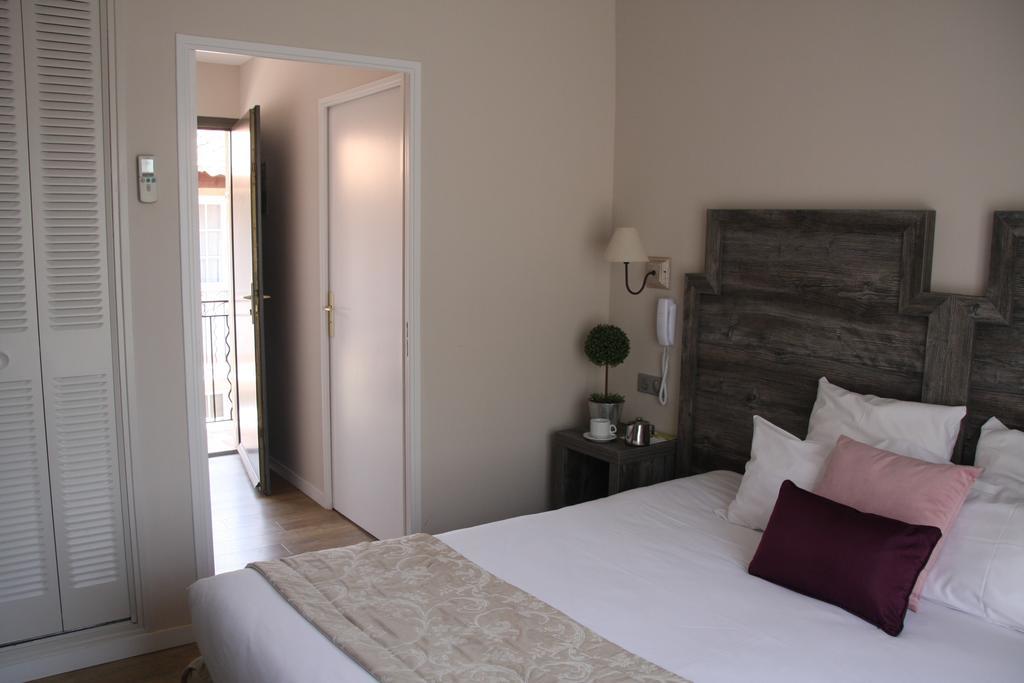 Le Concorde Hotel Aix-en-Provence Room photo