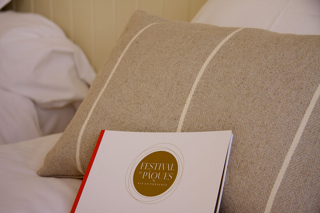 Le Concorde Hotel Aix-en-Provence Room photo